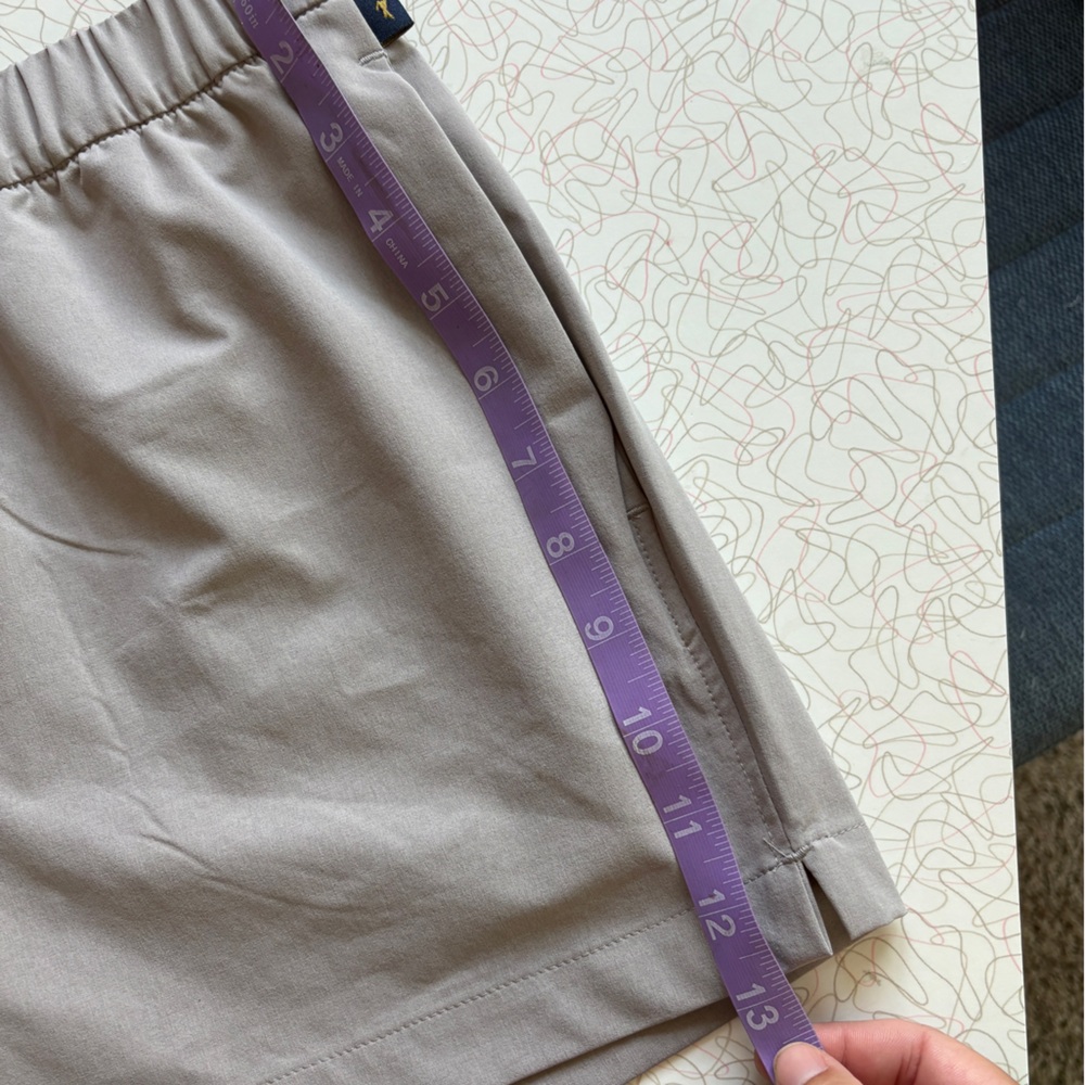 Tracksmith Rapid Transit Shorts - Brand New, Size Medium - Picture 5 of 6